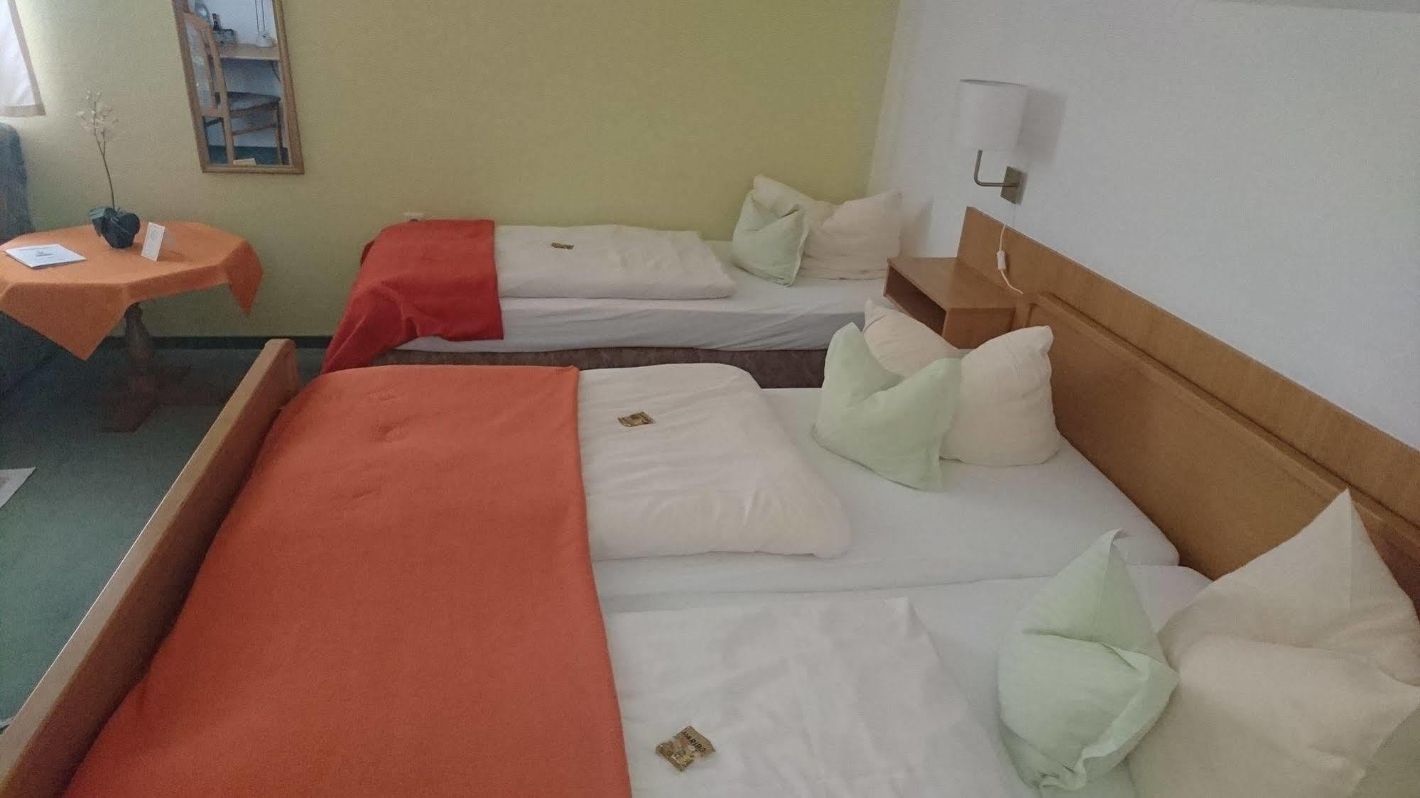 Hotel-Pension Am Muehlberg Lübbenau Kültér fotó